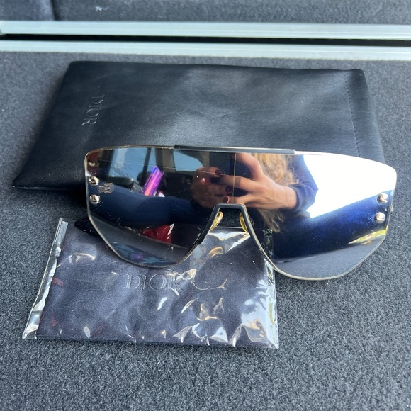 Christian Dior Addict 1 Sunglasses - Picture 2 of 7